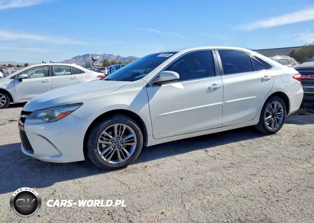 2016 Toyota Camry Se – zdjęcie 1 z 12
