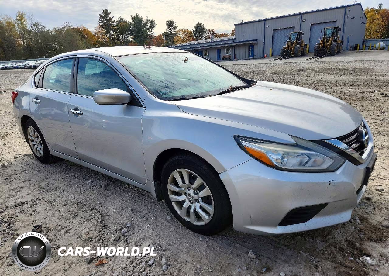 2017 Nissan Altima 2.5 S VIN:1N4AL3AP0HC471932 - 4