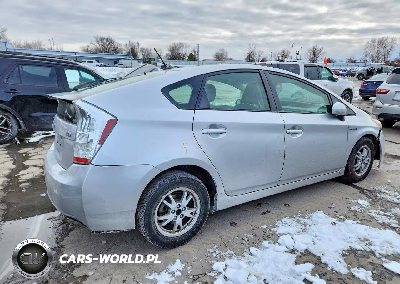 2011 Toyota Prius VIN:JTDKN3DU3B5296730 - 3