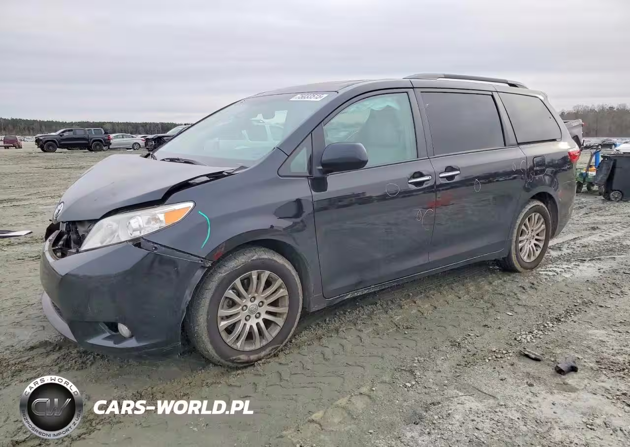 2017 Toyota Sienna Xle