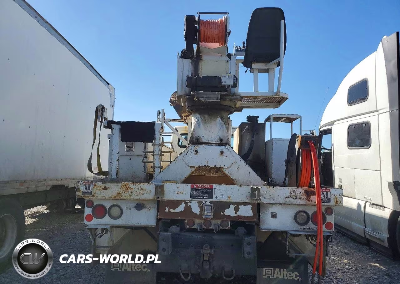 2014 Freightliner Business Class M2 Digger Derrick VIN:1FVACXDT2EHFZ3076 - 6
