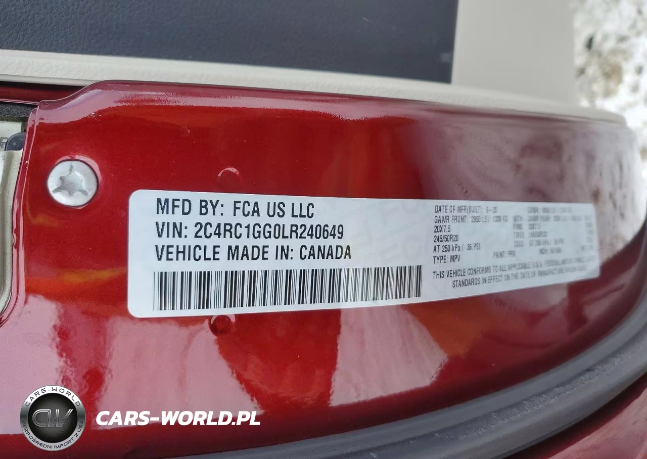 2020 Chrysler Pacifica Limited VIN:2C4RC1GG0LR240649 - 13