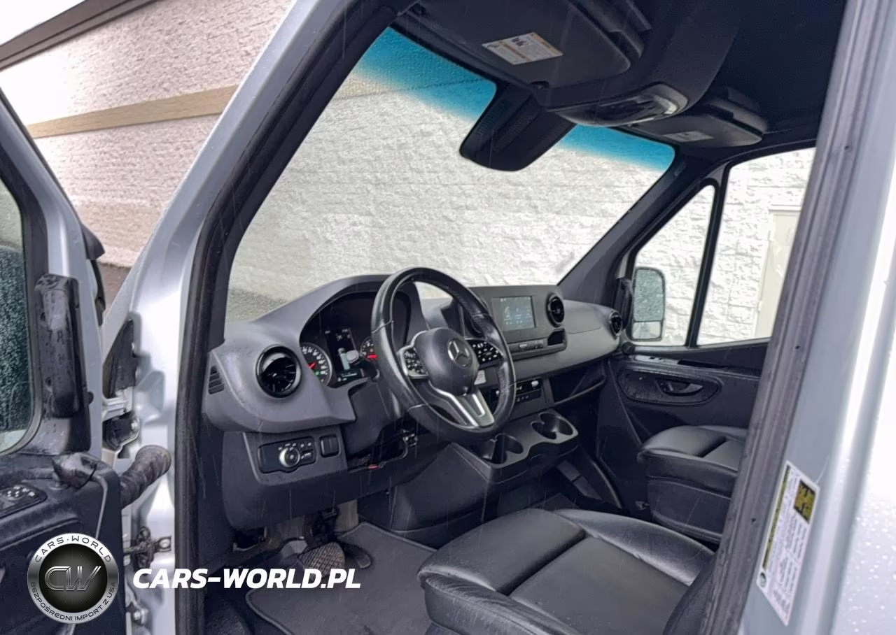 2019 Mercedes-Benz Sprinter 2500 Standard Roof V6 VIN:WD4PF0CD1KP190323 - 9