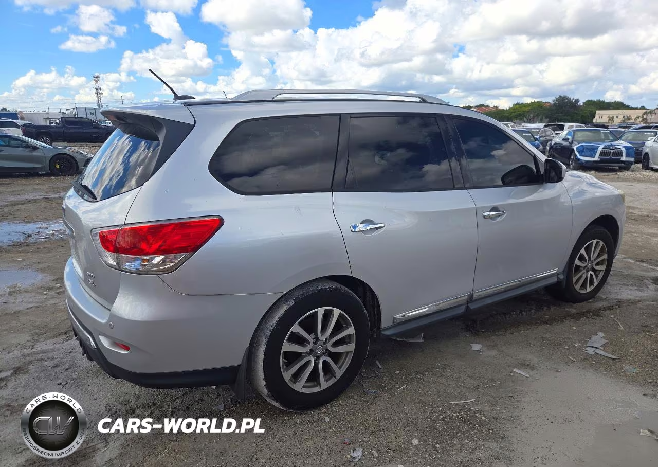 2013 Nissan Pathfinder S VIN:5N1AR2MM5DC689763 - 3