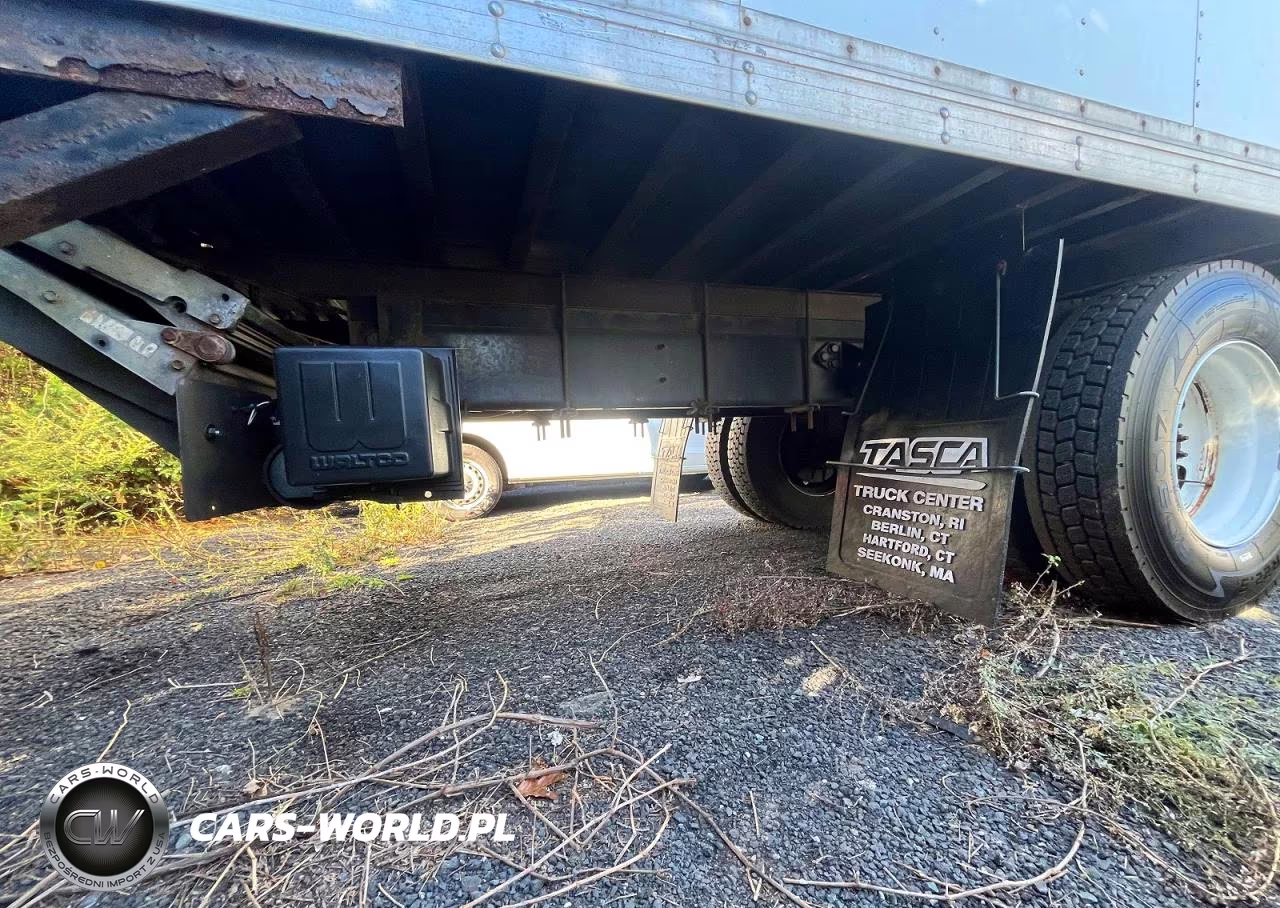 2016 Ford F650 Super Duty VIN:1FDNF6DE6GDA01908 - 13