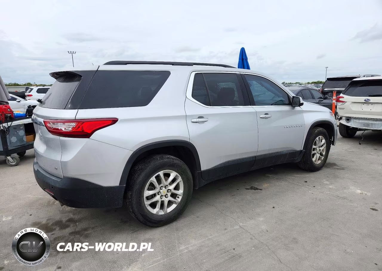 2021 Chevrolet Traverse Lt VIN:1GNERHKW0MJ240832 - 3