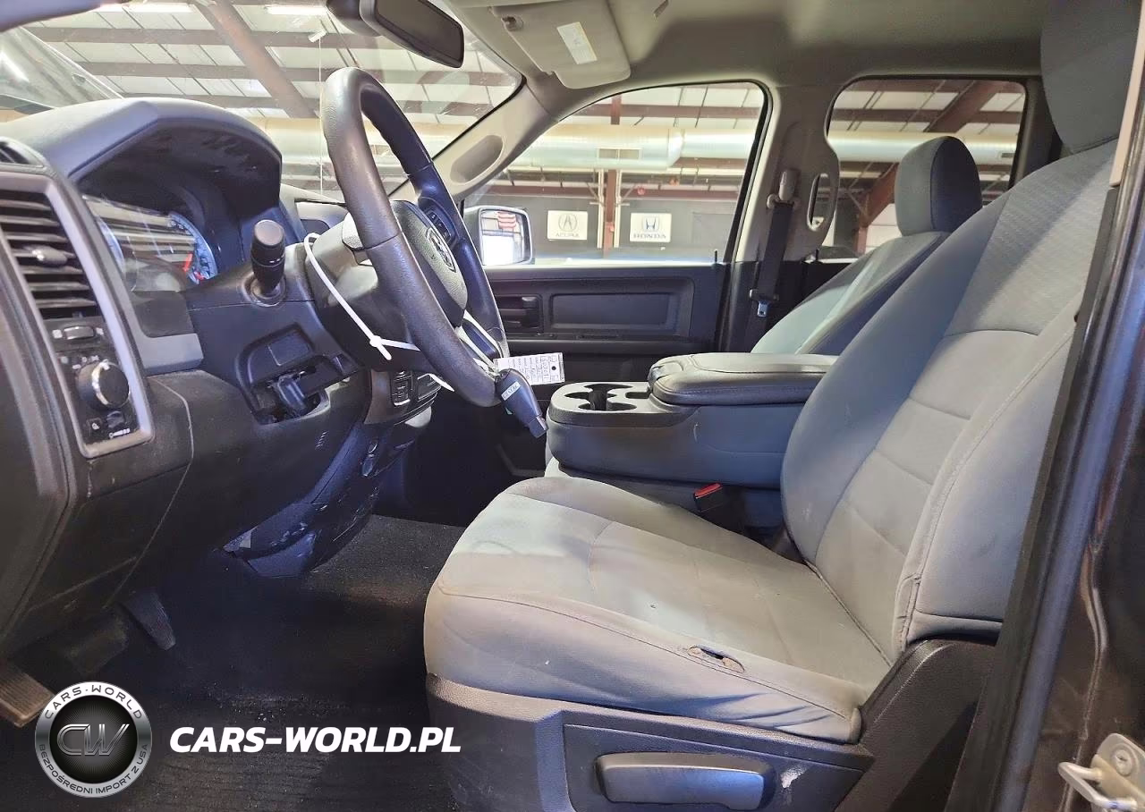 2019 Ram 1500 Classic Tradesman VIN:1C6RR7FT5KS602091 - 7