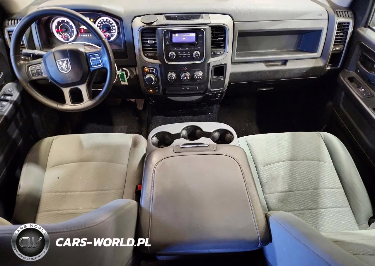2019 Ram 1500 Classic Tradesman VIN:1C6RR7FT5KS602091 - 8