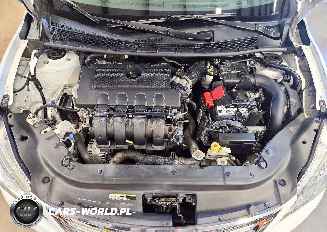 2015 Nissan Sentra S VIN:3N1AB7APXFY365452 - 11