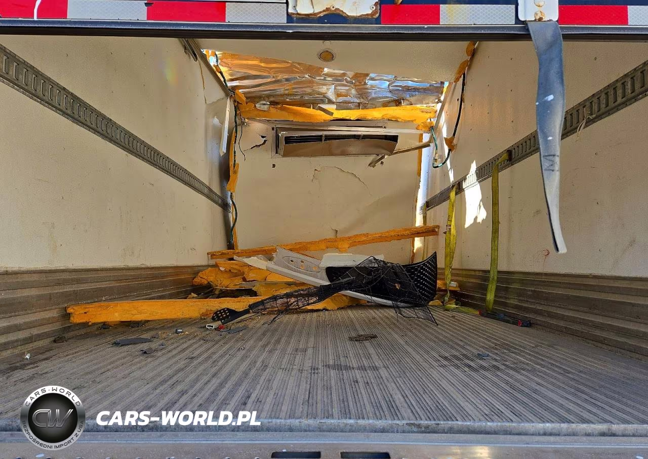 2022 Chevrolet 4500Xd Refrigerated Box Truck VIN:JALCDW165N7K03065 - 10
