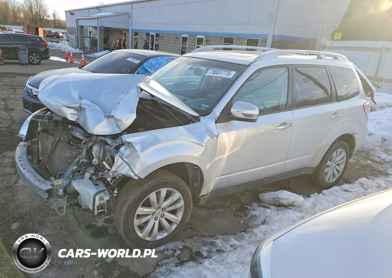 2011 Subaru Forester Touring – zdjęcie 1 z 14
