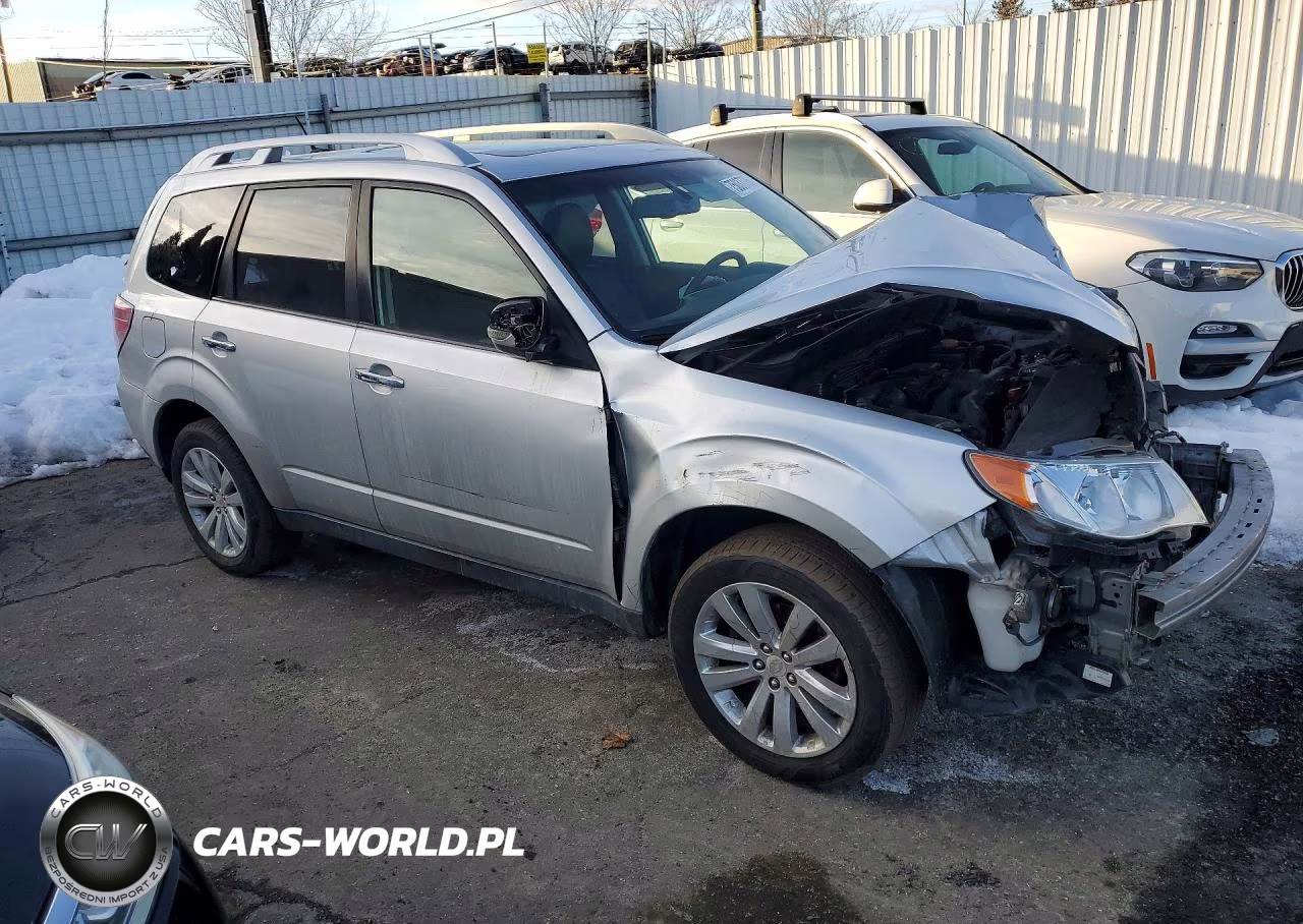 2011 Subaru Forester Touring VIN:JF2SHAGC0BH747563 - 4