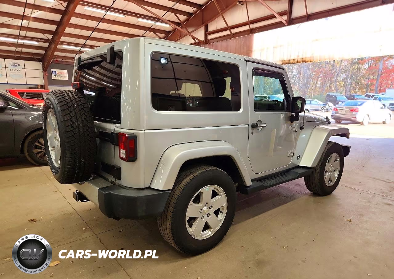 2012 Jeep Wrangler Sahara VIN:1C4GJWBG1CL105951 - 3