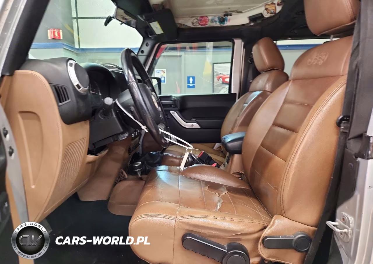 2012 Jeep Wrangler Sahara VIN:1C4GJWBG1CL105951 - 7
