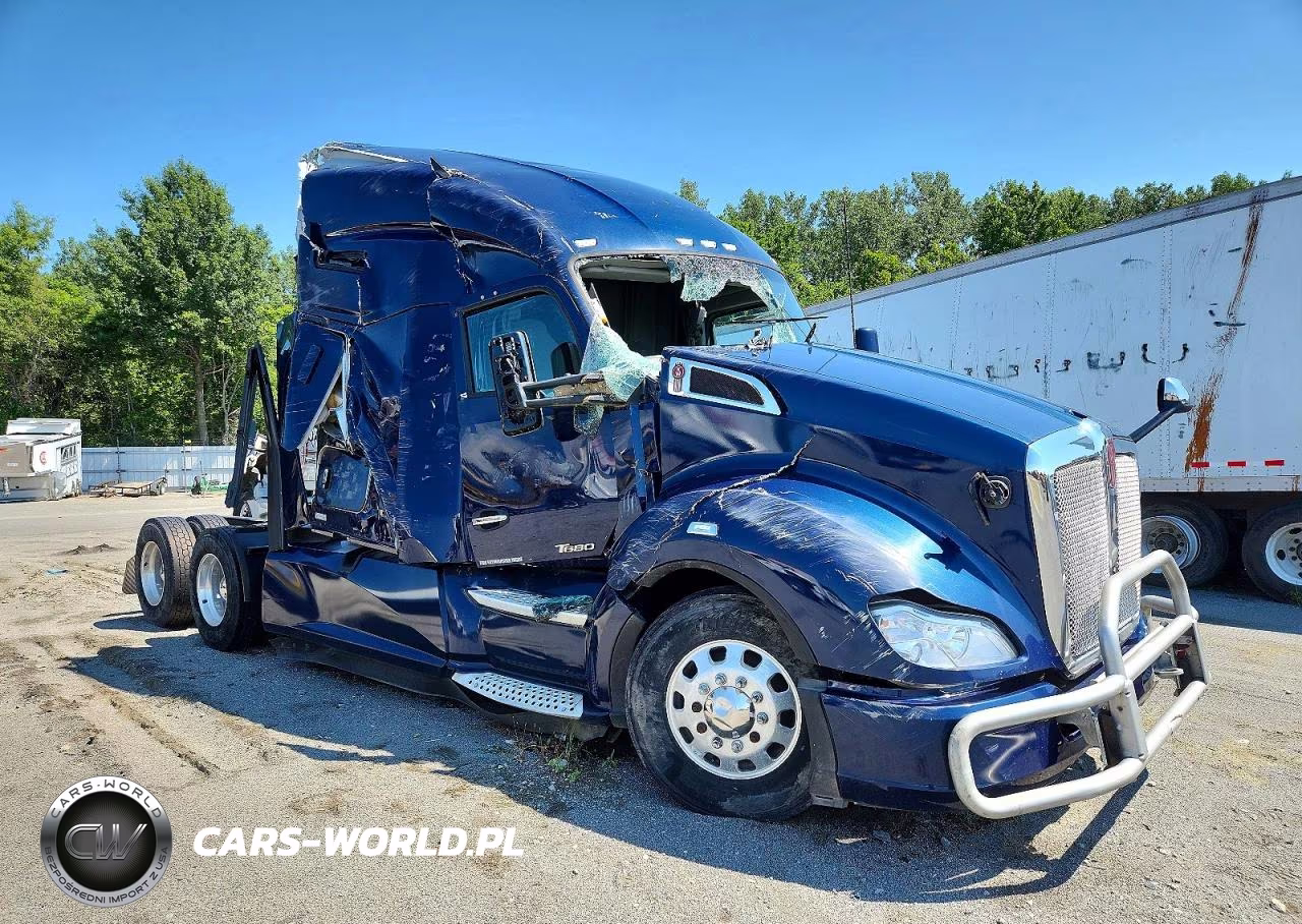 2019 Kenworth T680 Semi Truck