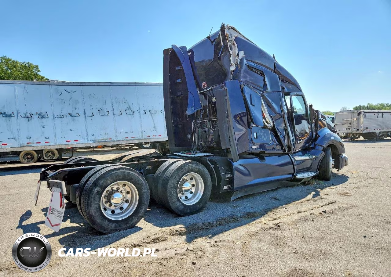 2019 Kenworth T680 Semi Truck VIN:1XKYD48X6KJ297549 - 4