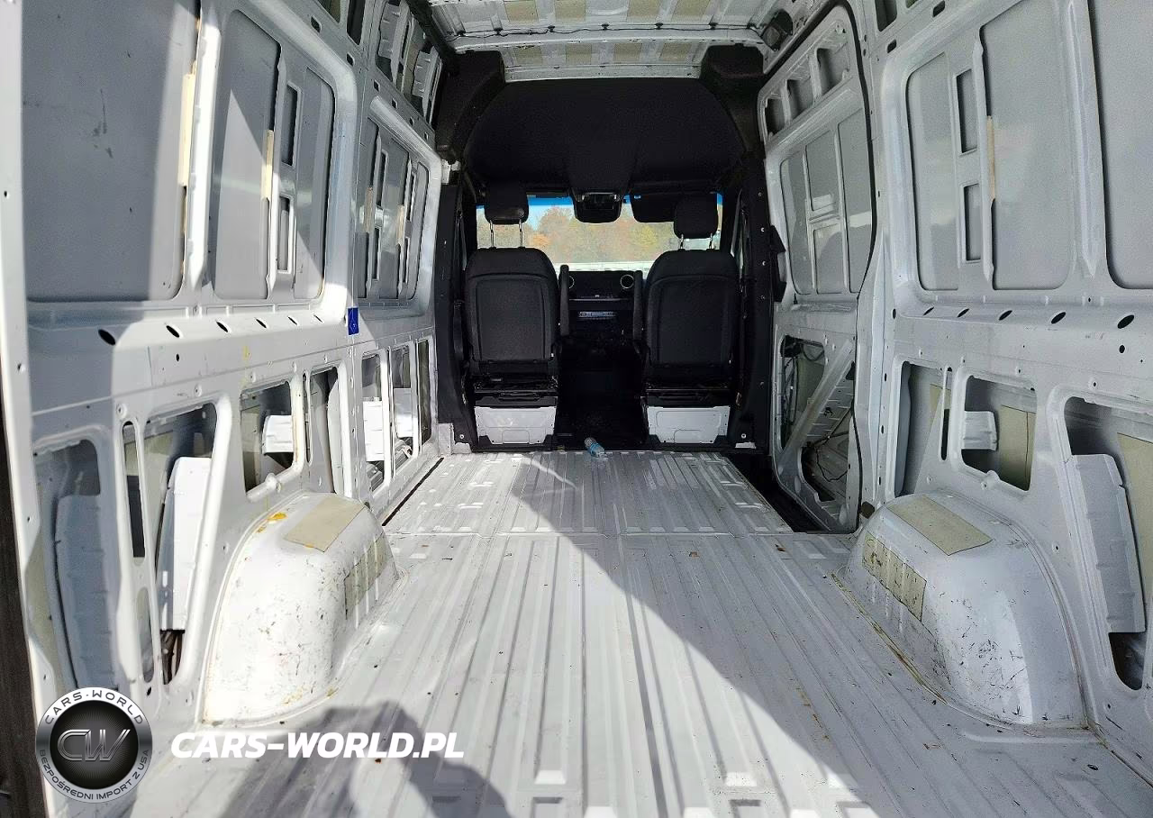 2019 Mercedes-Benz Sprinter 2500-3500 Delivery Van VIN:WD4FF0CD8KT014050 - 10