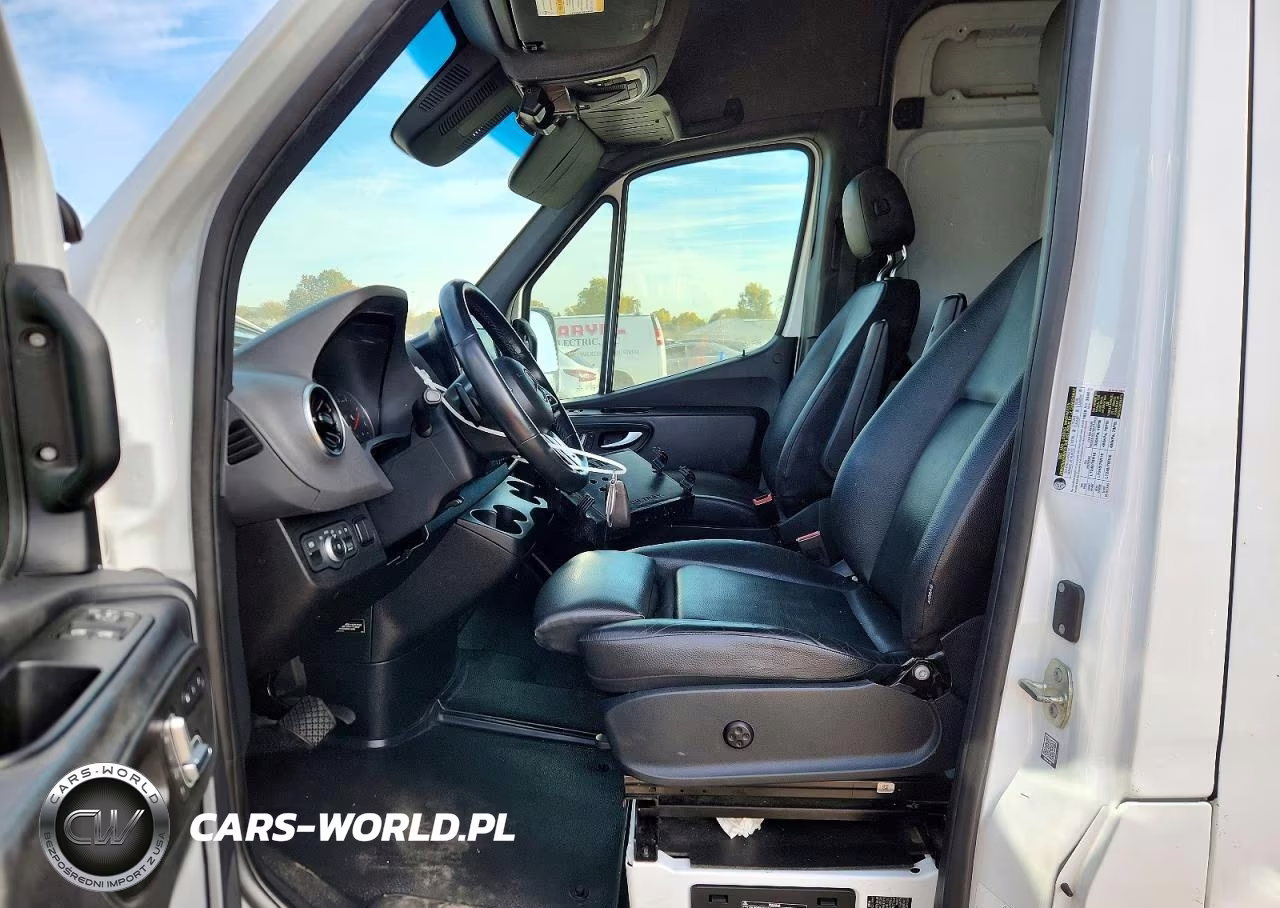 2019 Mercedes-Benz Sprinter 2500-3500 Delivery Van VIN:WD4FF0CD8KT014050 - 7