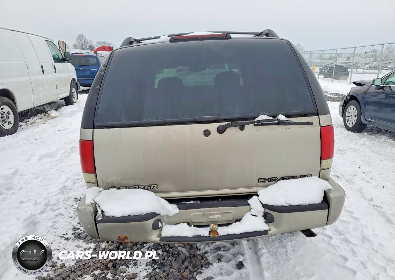 2001 Chev Blazer VIN:1GNDT13W01K232576 - 6