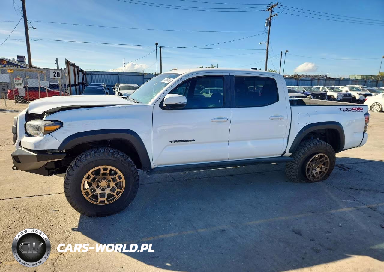 2023 Toyota Tacoma Trd Off-Road VIN:3TMCZ5AN7PM570479 - 1