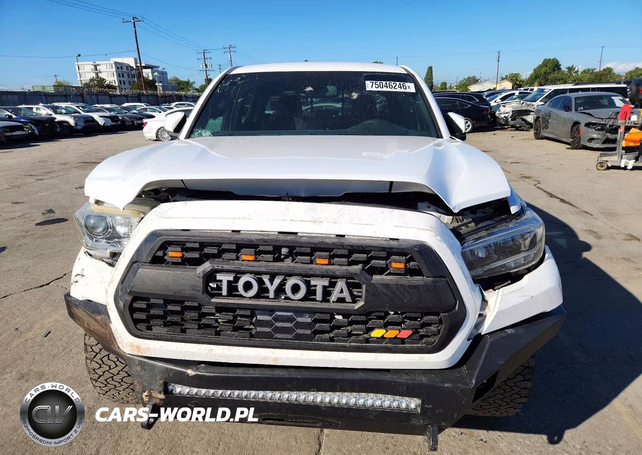 2023 Toyota Tacoma Trd Off-Road VIN:3TMCZ5AN7PM570479 - 5