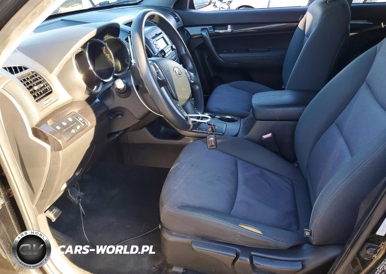 2012 Kia Sorento VIN:5XYKT4A61CG232714 - 7