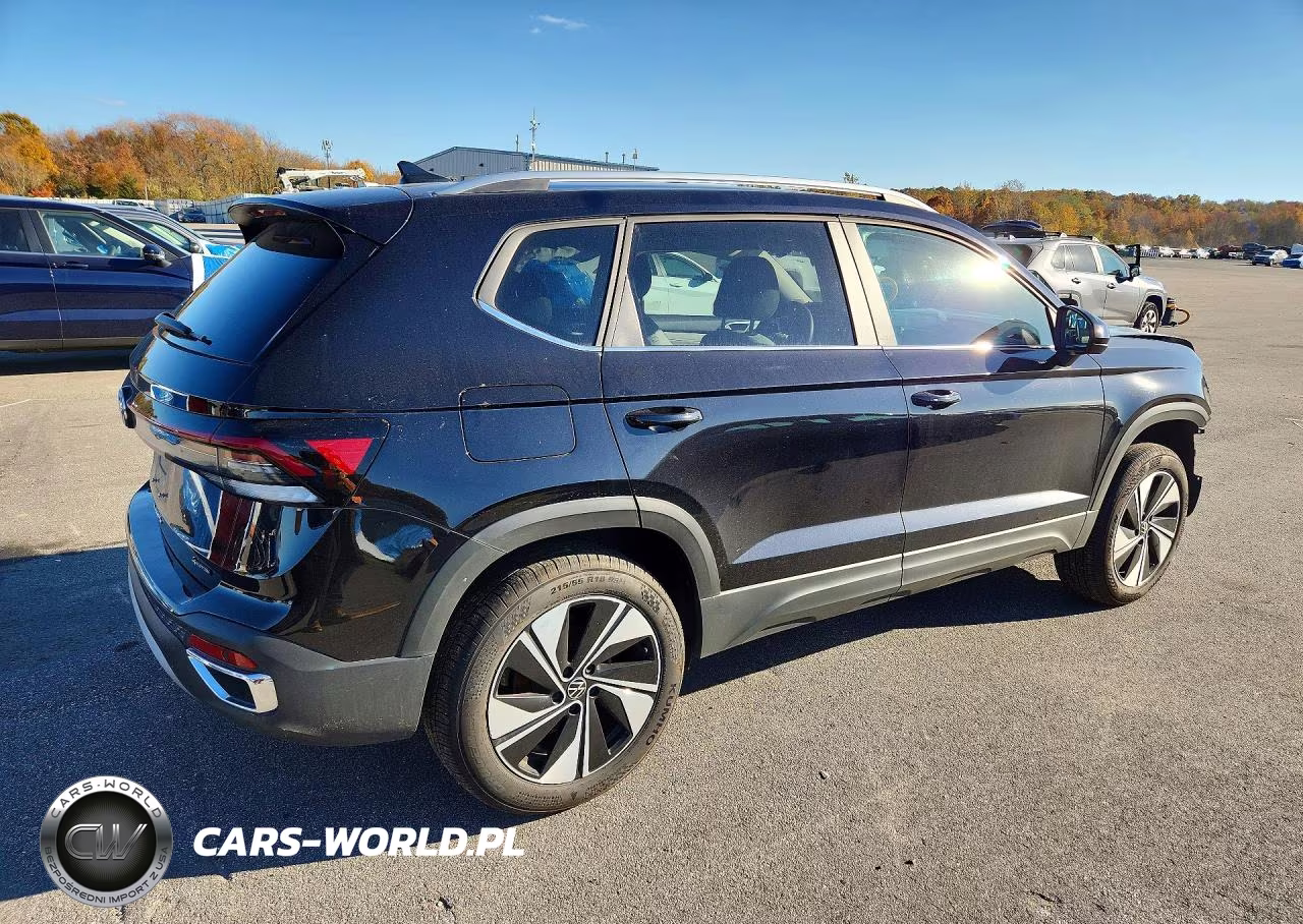 2026 Volkswagen Taos Se VIN:3VVUC7B26TM046161 - 3