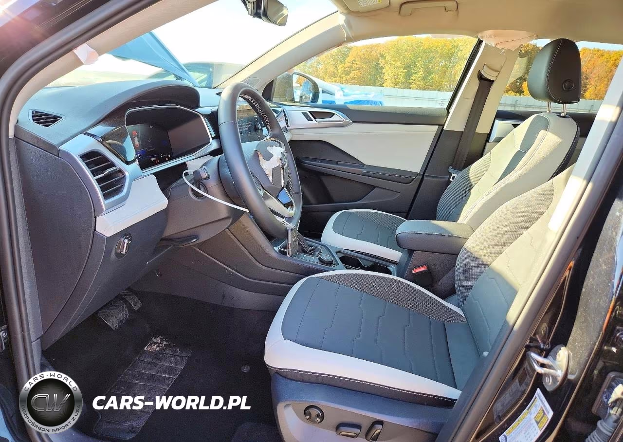 2026 Volkswagen Taos Se VIN:3VVUC7B26TM046161 - 7