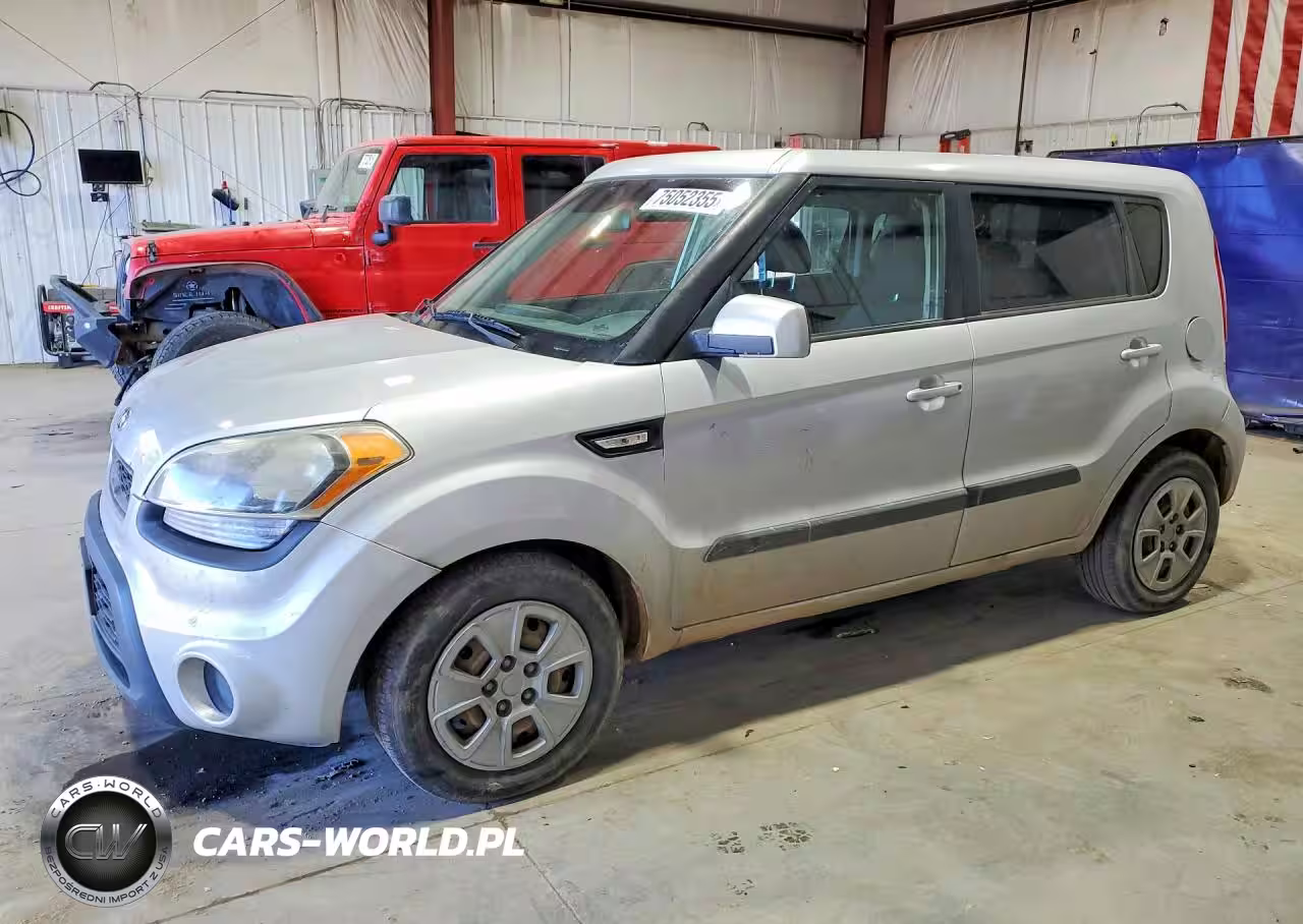 2013 Kia Soul Base