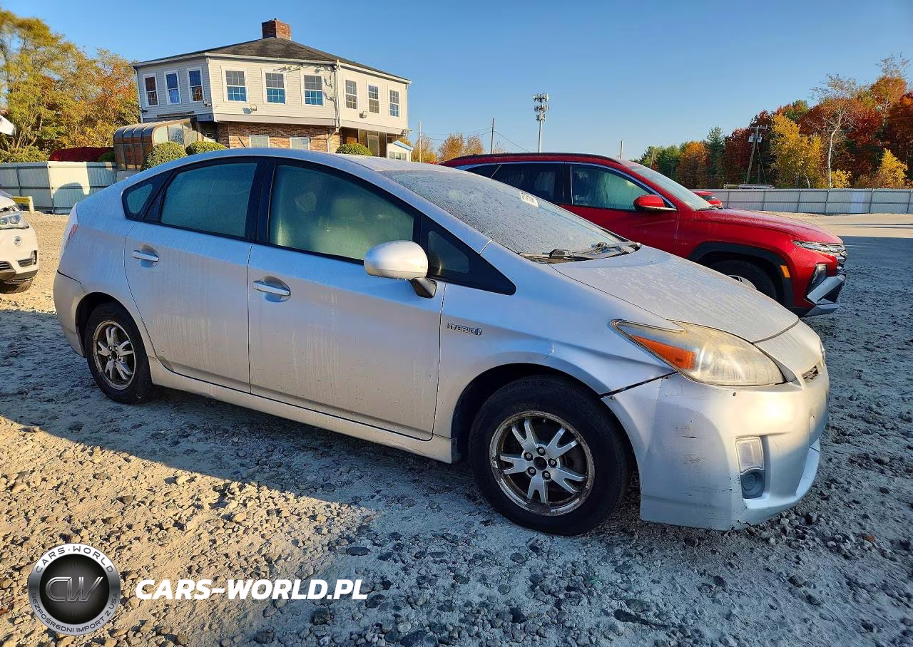 2010 Toyota Prius Iii VIN:JTDKN3DU2A0166952 - 4