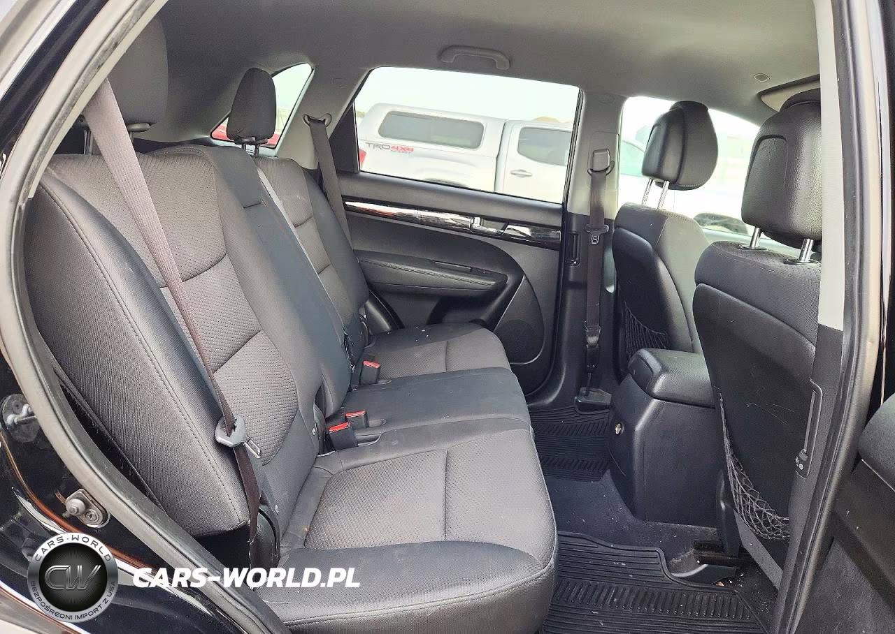 2011 Kia Sorento Lx VIN:5XYKT4A26BG099315 - 11
