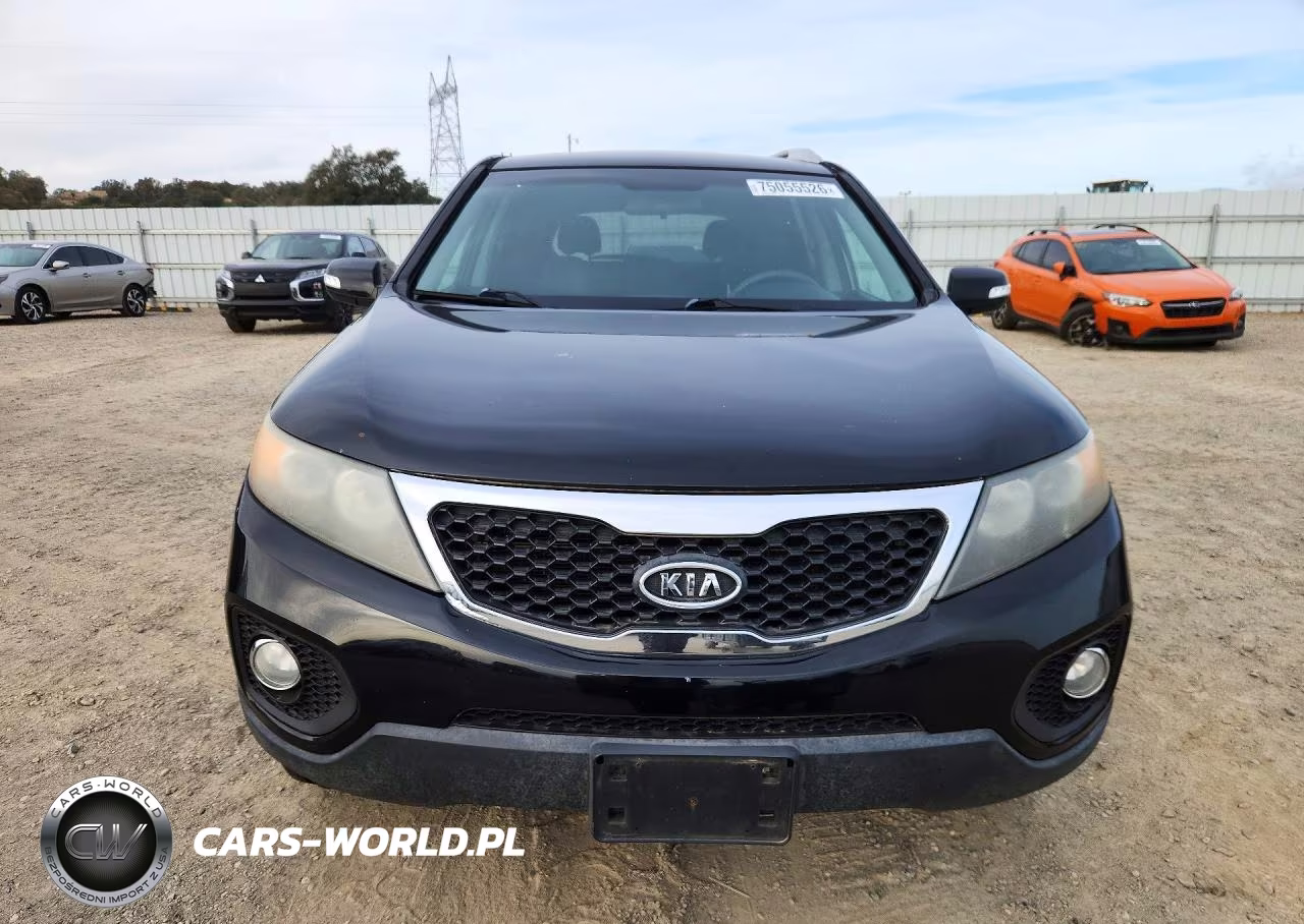 2011 Kia Sorento Lx VIN:5XYKT4A26BG099315 - 5