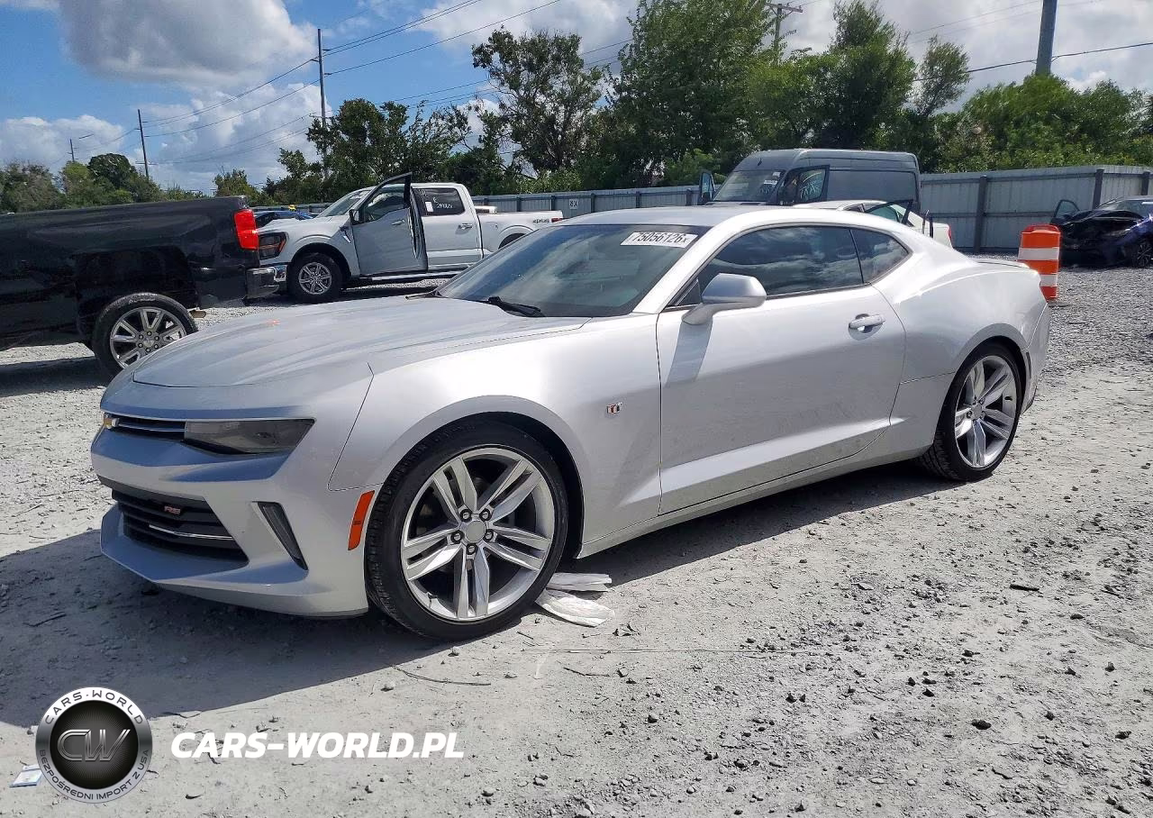 2018 Chevrolet Camaro Lt VIN:1G1FD1RS3J0133550 - 1