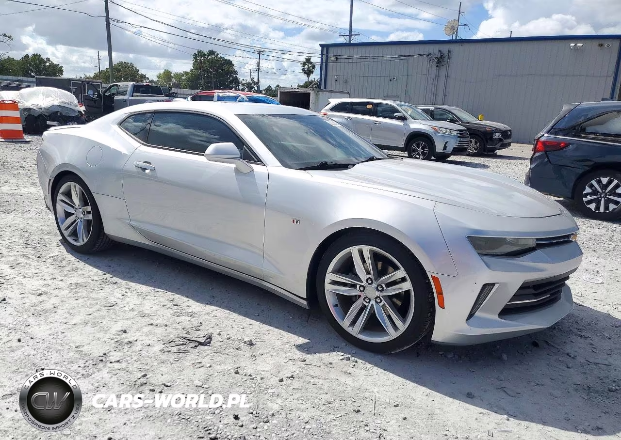 2018 Chevrolet Camaro Lt VIN:1G1FD1RS3J0133550 - 4