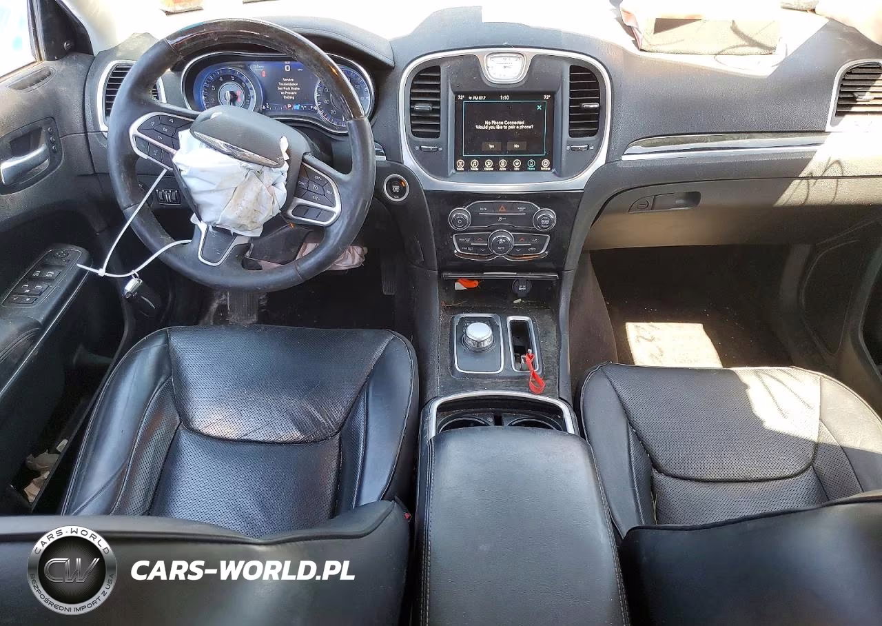 2017 Chrysler 300C VIN:2C3CCAKG5HH566770 - 8