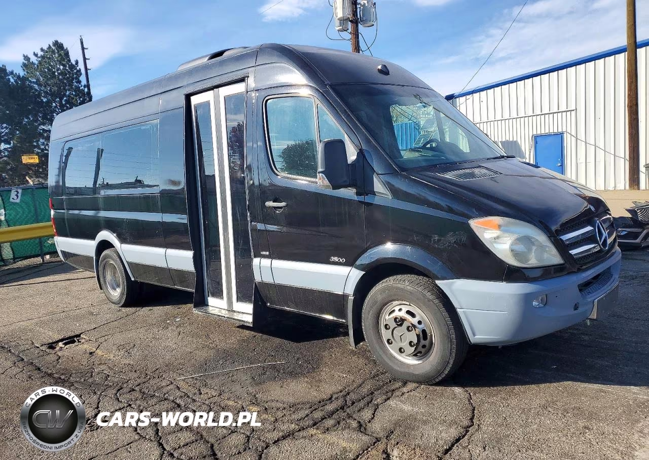 2011 Mercedes-Benz Sprinter 3500 VIN:WD3PF4CC0B5547103 - 1