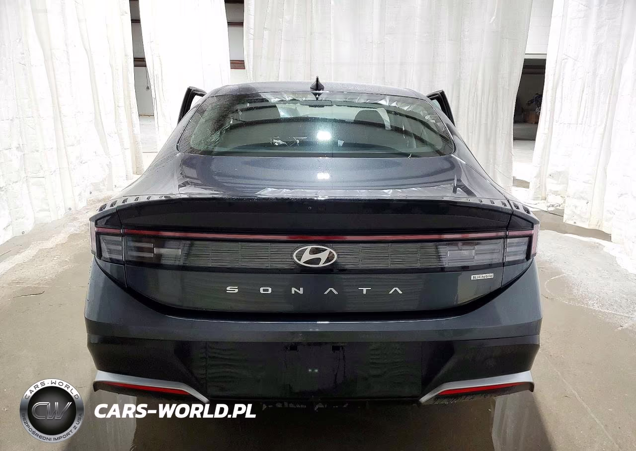 2026 Hyundai Sonata Hybrid Blue VIN:KMHL24JJXTA170270 - 6