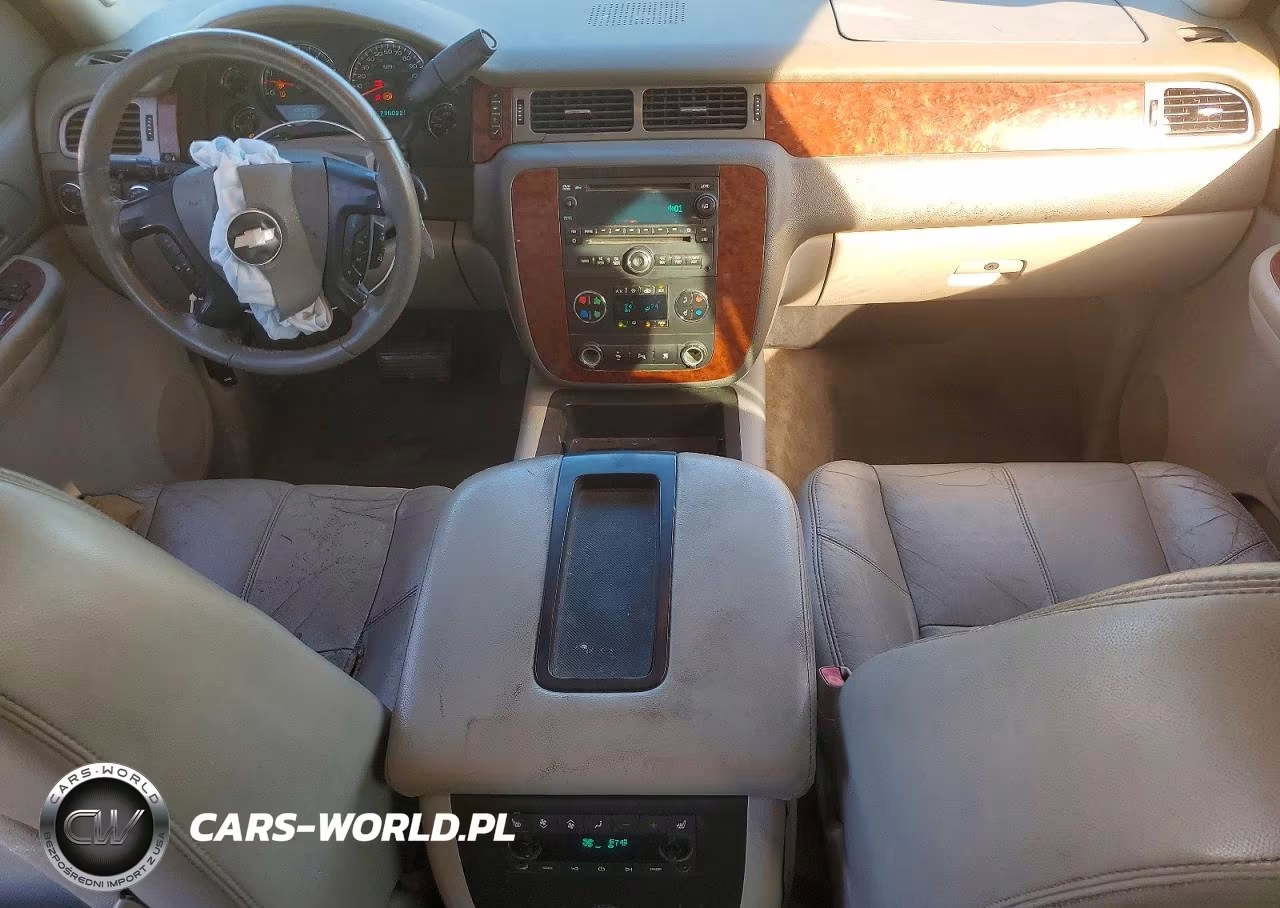 2008 Chevrolet Suburban K1500 Ls VIN:3GNFK16318G209189 - 8