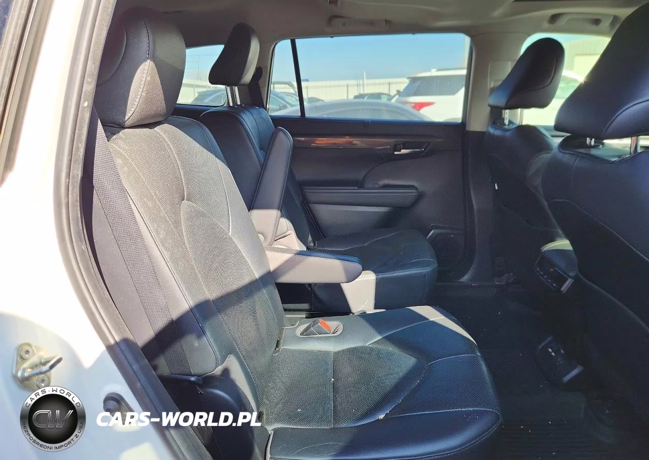 2020 Toyota Highlander Limited VIN:5TDDZRBH4LS034653 - 10