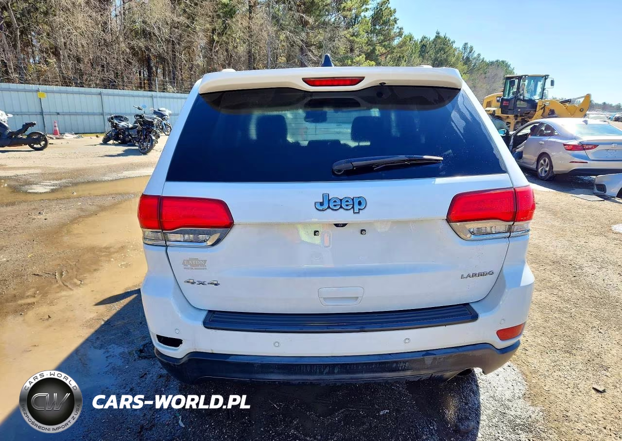 2018 Jeep Grand Cherokee Laredo VIN:1C4RJFAG2JC375570 - 6