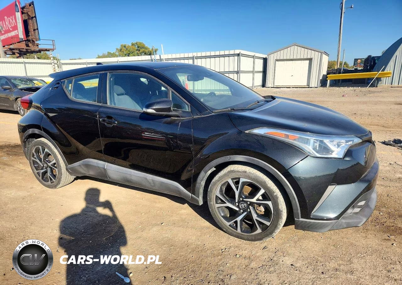 2018 Toyota C-Hr Xle Premium VIN:NMTKHMBX6JR034265 - 4