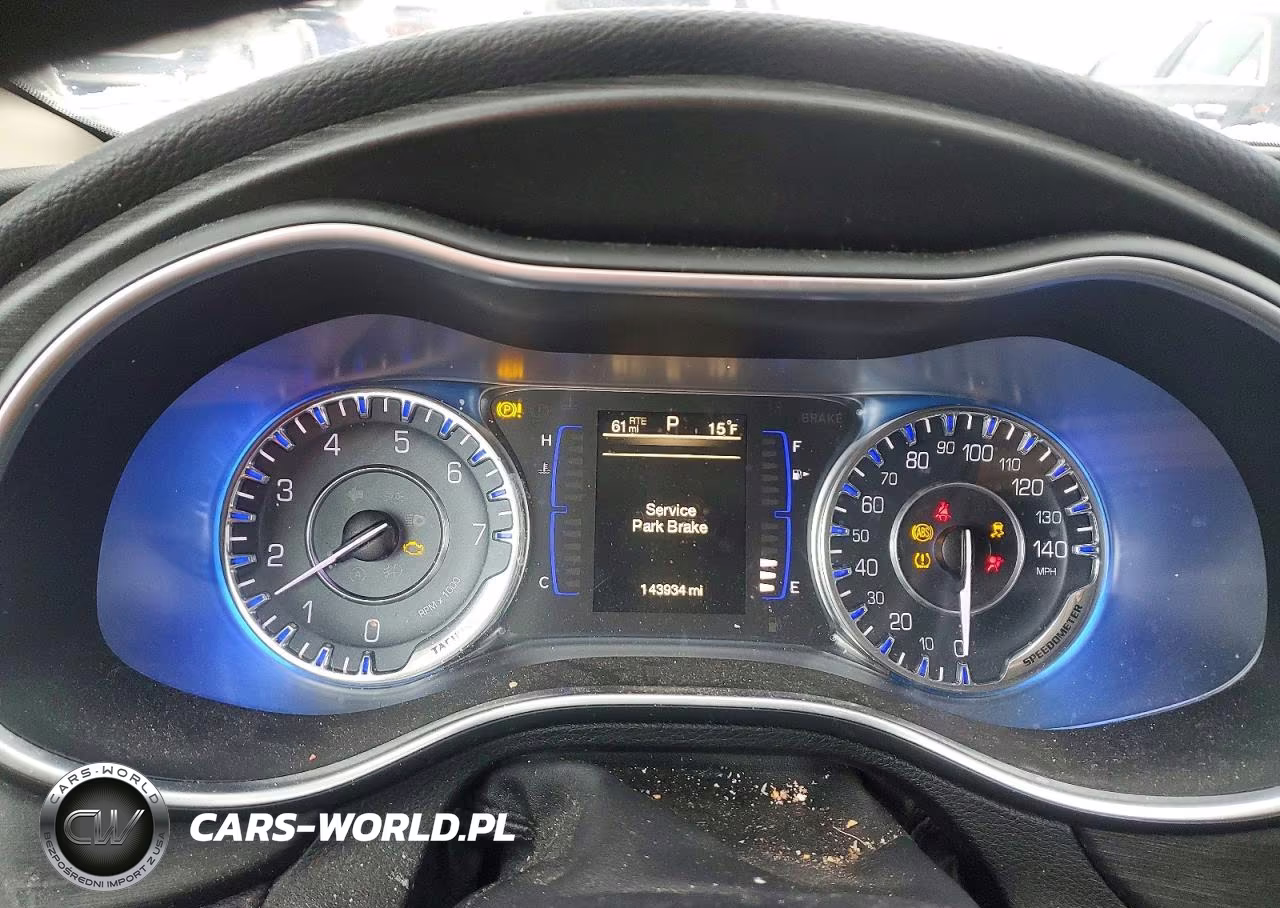 2015 Chrysler 200 Limited VIN:1C3CCCAB6FN745423 - 9