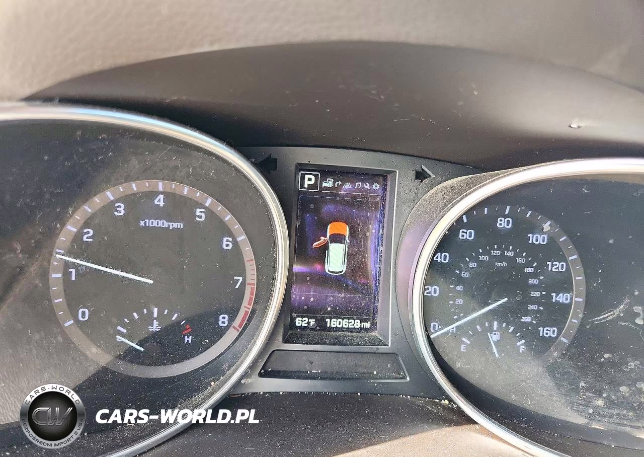 2017 Hyundai Santa Fe Limited Ultimate VIN:KM8SRDHF3HU243686 - 9