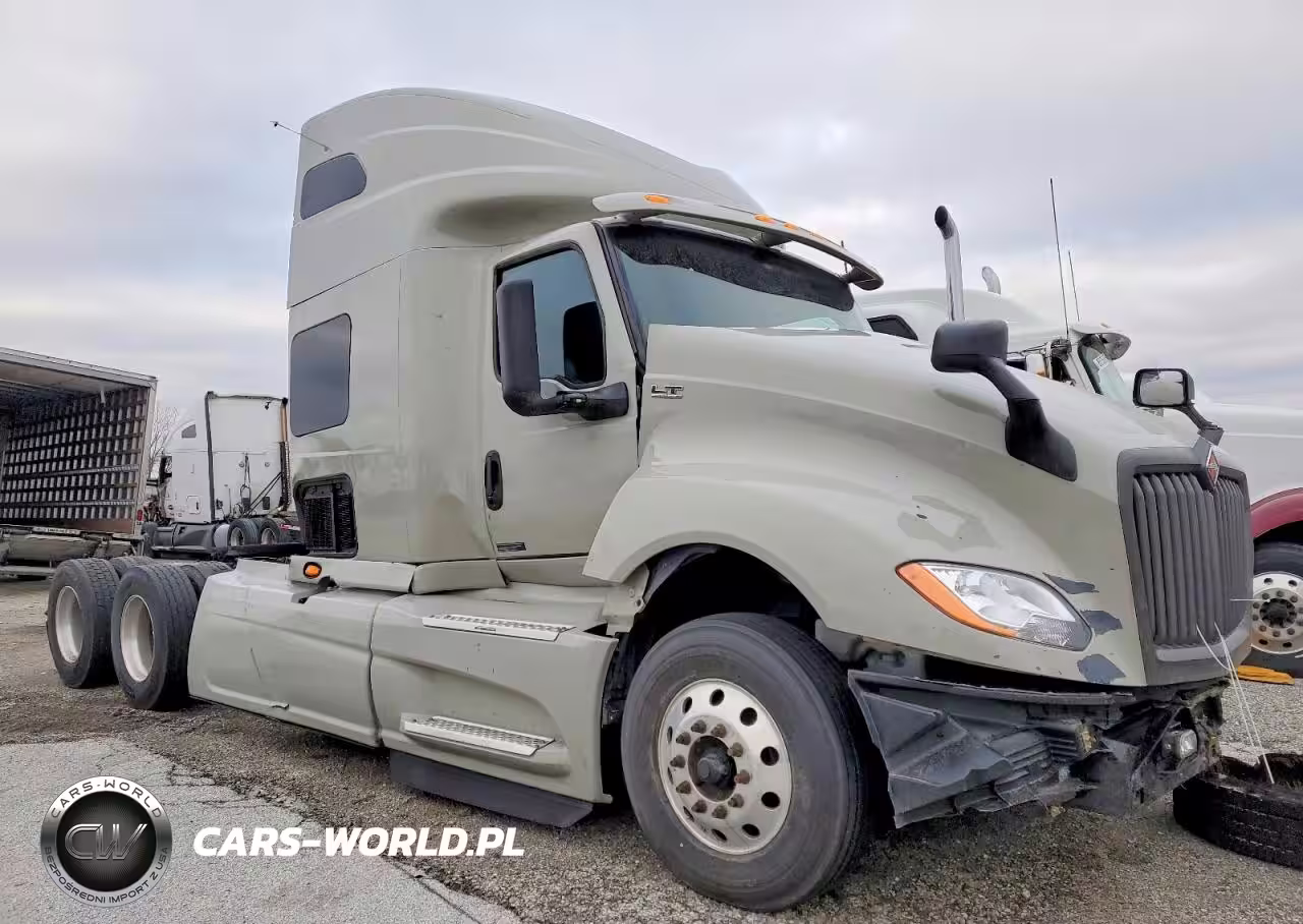 2023 International Lt625