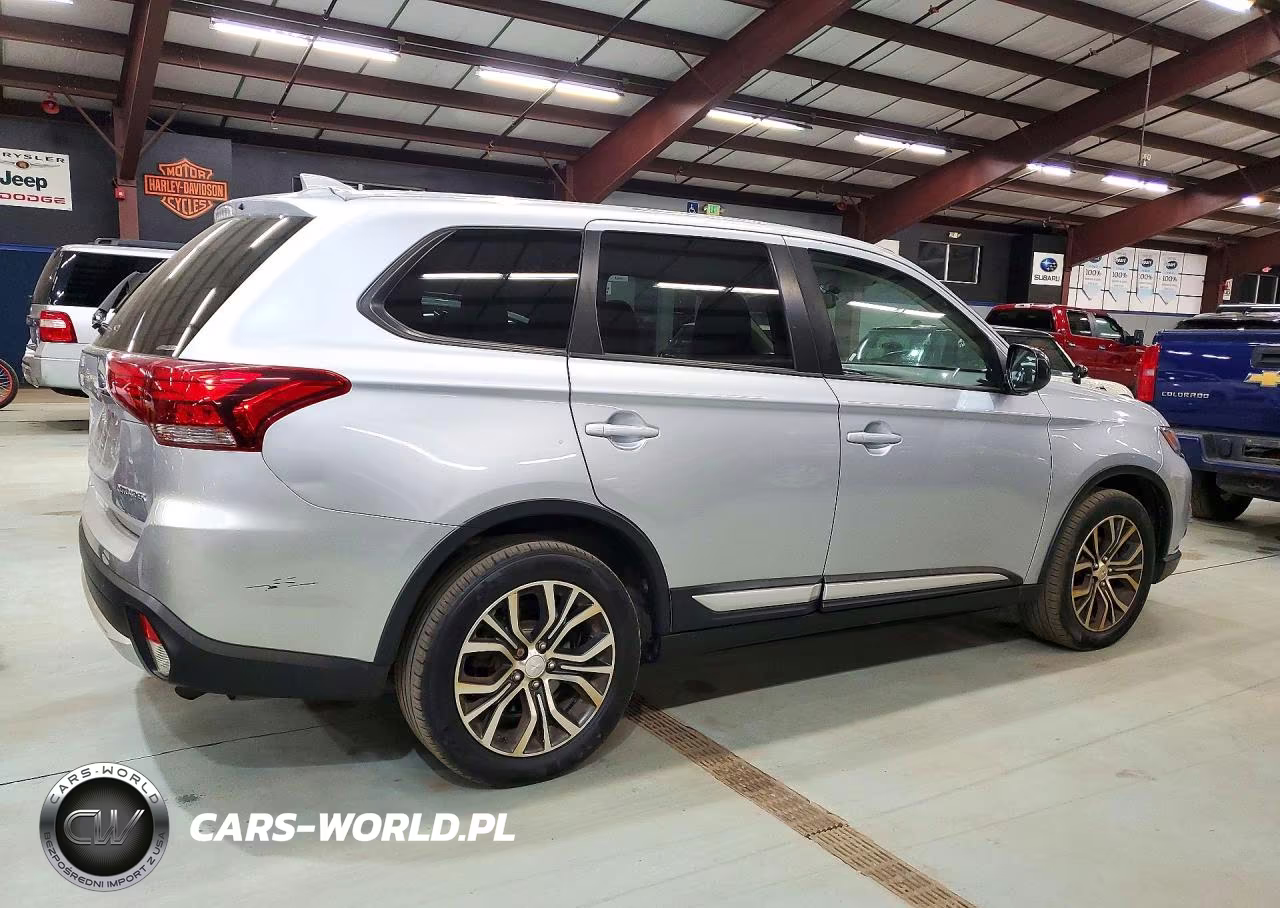 2017 Mitsubishi Outlander Es VIN:JA4AZ2A35HZ055589 - 3