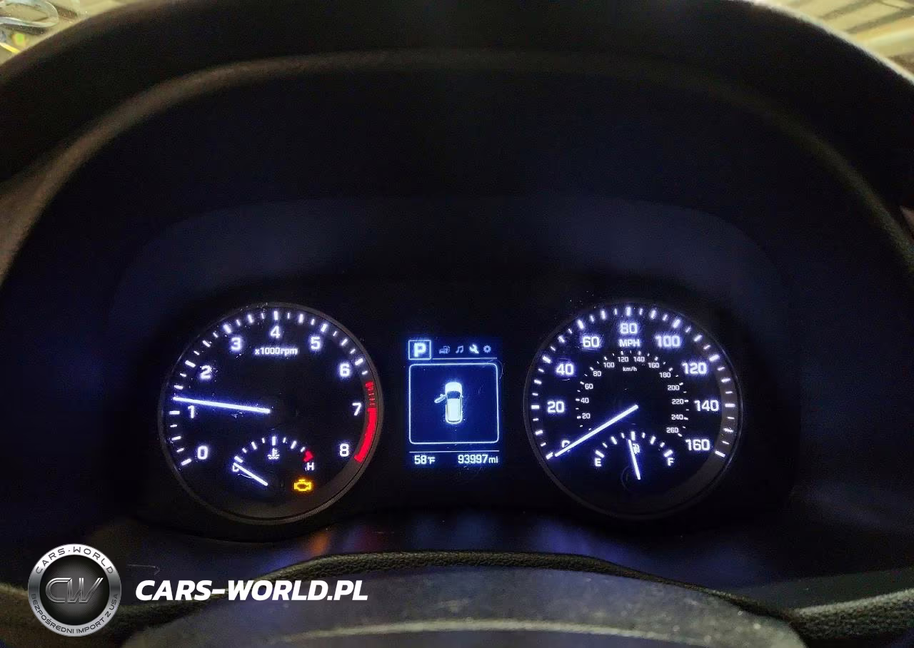 2017 Hyundai Tucson Value VIN:KM8J3CA2XHU566664 - 9