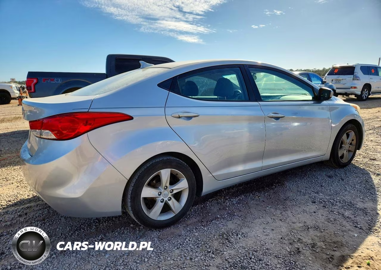 2012 Hyundai Elantra Gls VIN:5NPDH4AE6CH127130 - 3