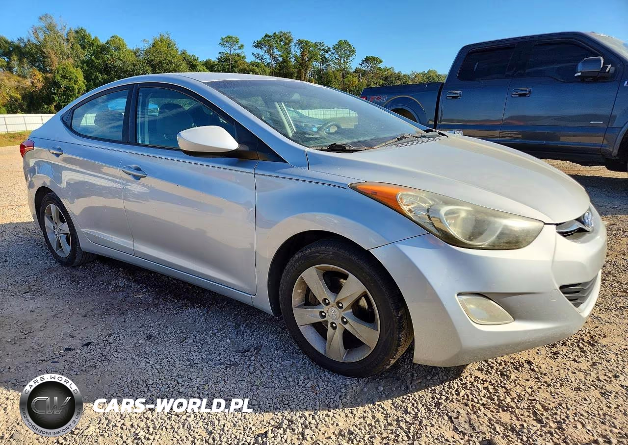 2012 Hyundai Elantra Gls VIN:5NPDH4AE6CH127130 - 4
