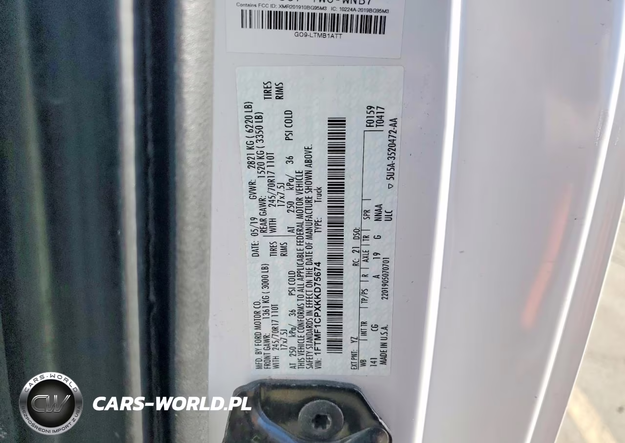 2019 Ford F150 VIN:1FTMF1CPXKKD75674 - 12
