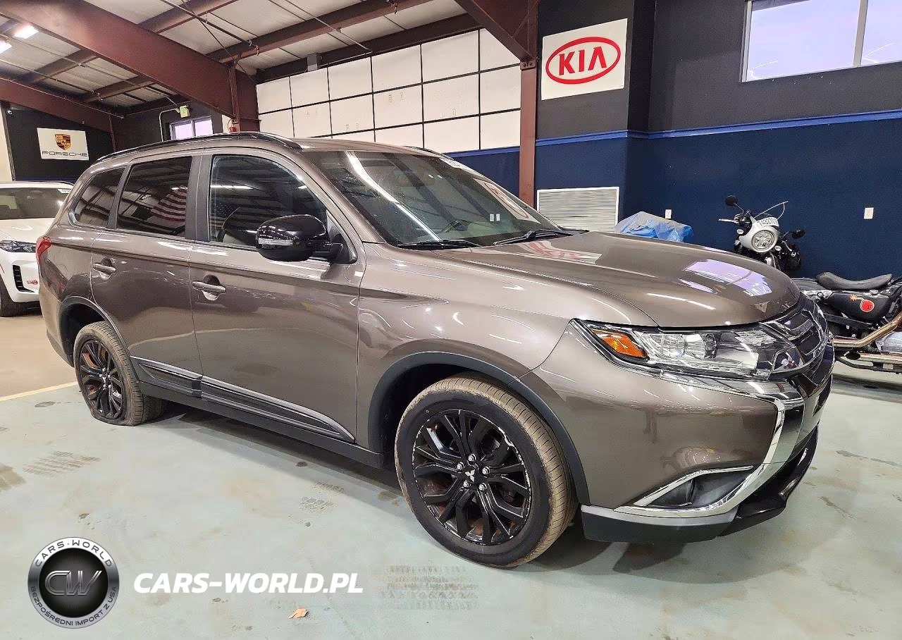 2018 Mitsubishi Outlander Se VIN:JA4AZ3A36JZ027327 - 4